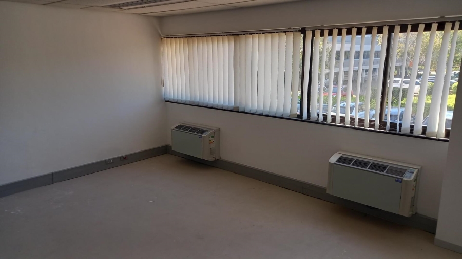 To Let commercial Property for Rent in Pinelands Western Cape